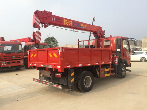 隨車吊配三一吊機 12噸級強大組合，高效作業新選擇