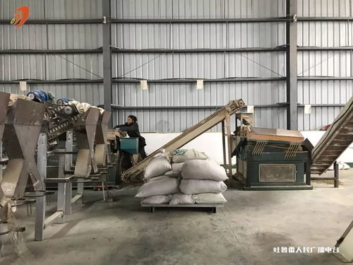 農(nóng)閑時節(jié)務(wù)工忙 家門口就業(yè)促增收 高性能混凝土減水劑生產(chǎn)